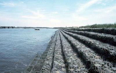 烏蘭浩特市擰花石籠網